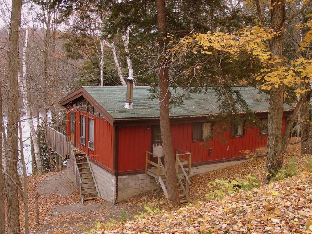 Sunny Point Resort Otter Lake 외부 사진